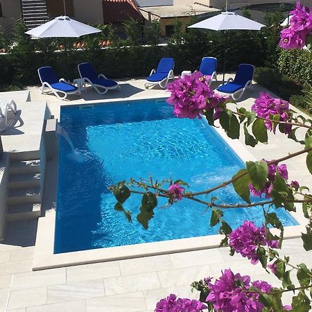 Apartment With Heated Pool, Villa Regina PUY Exterior foto