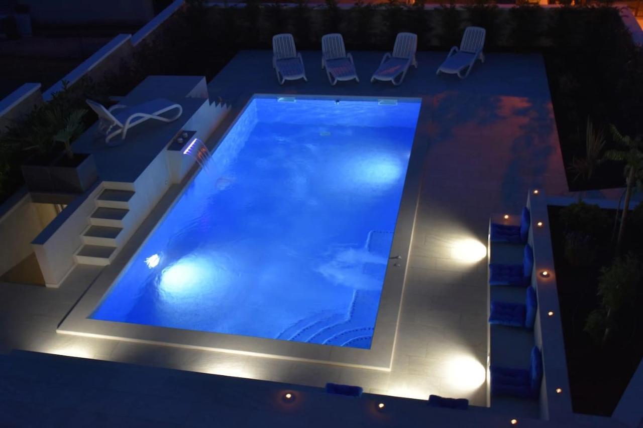 Apartment With Heated Pool, Villa Regina PUY Exterior foto