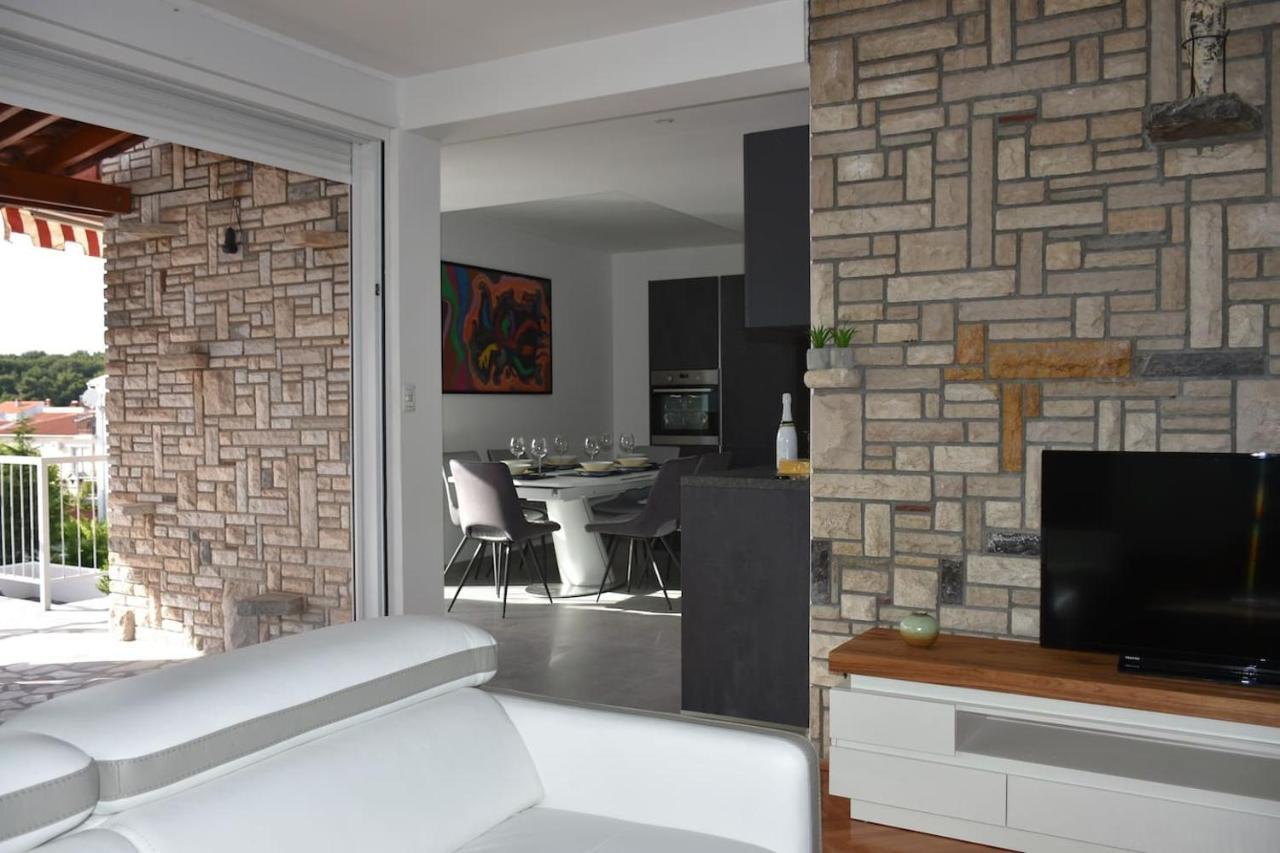 Apartment With Heated Pool, Villa Regina PUY Exterior foto