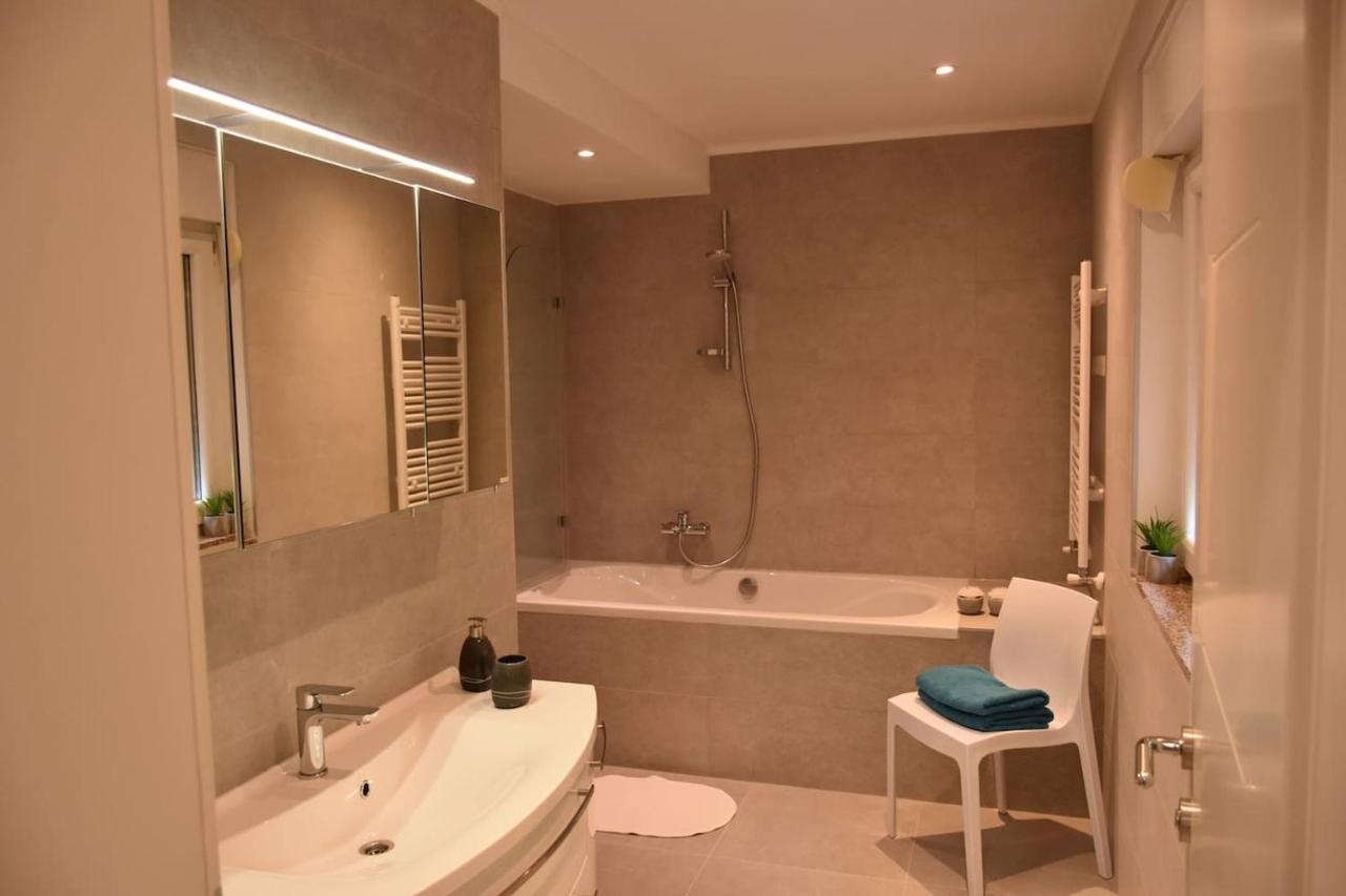 Apartment With Heated Pool, Villa Regina PUY Exterior foto