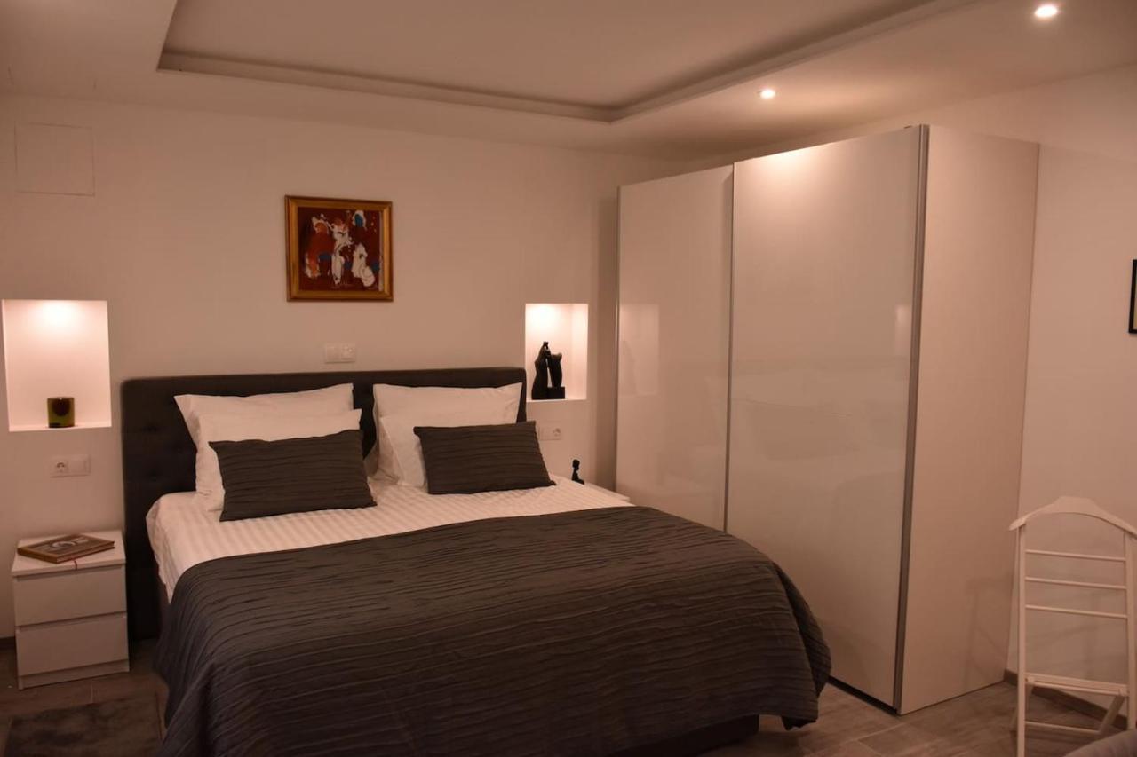 Apartment With Heated Pool, Villa Regina PUY Exterior foto