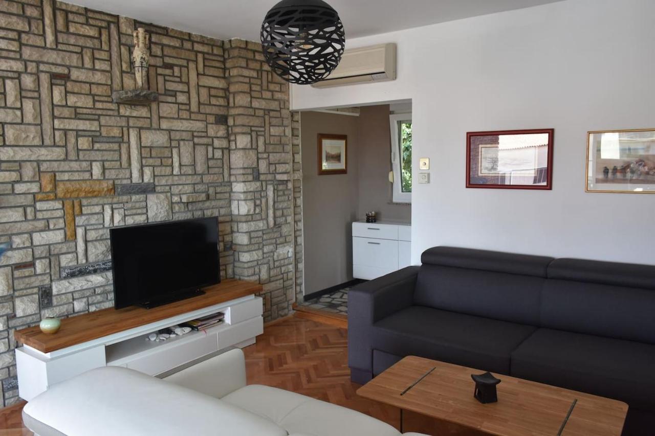 Apartment With Heated Pool, Villa Regina PUY Exterior foto